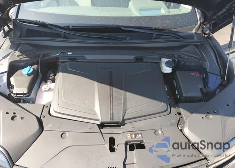 2025 Genesis Gv60 Advanced z USA, uszkodzony, nr VIN KMUKCDSC2SU028518